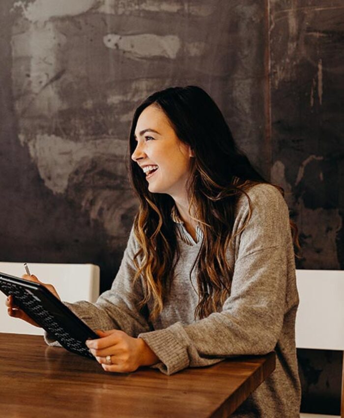 brooke-cagle-JBwcenOuRCg-unsplash